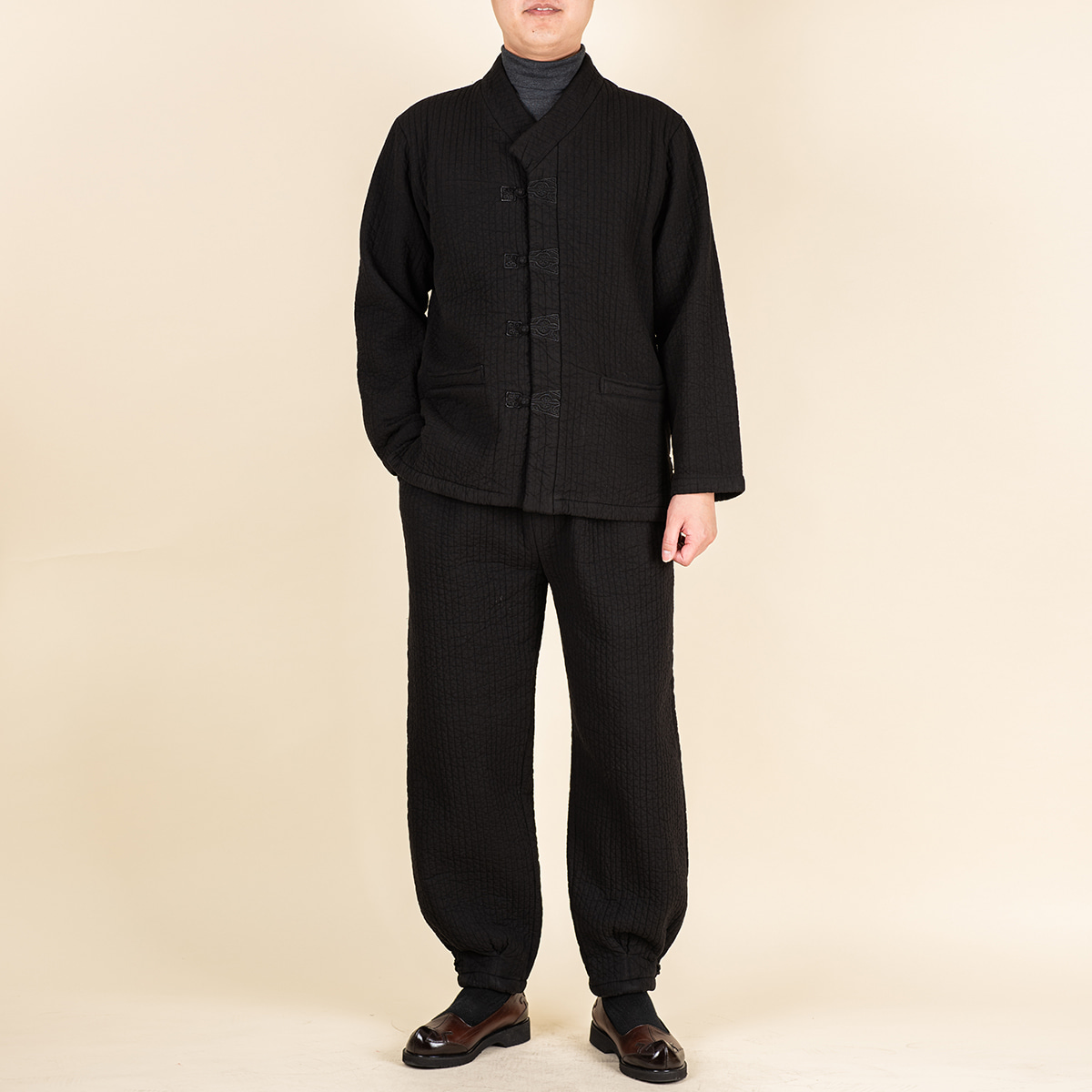 다오네우리옷 남자-본염 기모 누빔 2ps(검정) 생활한복(개량한복) 125,000원