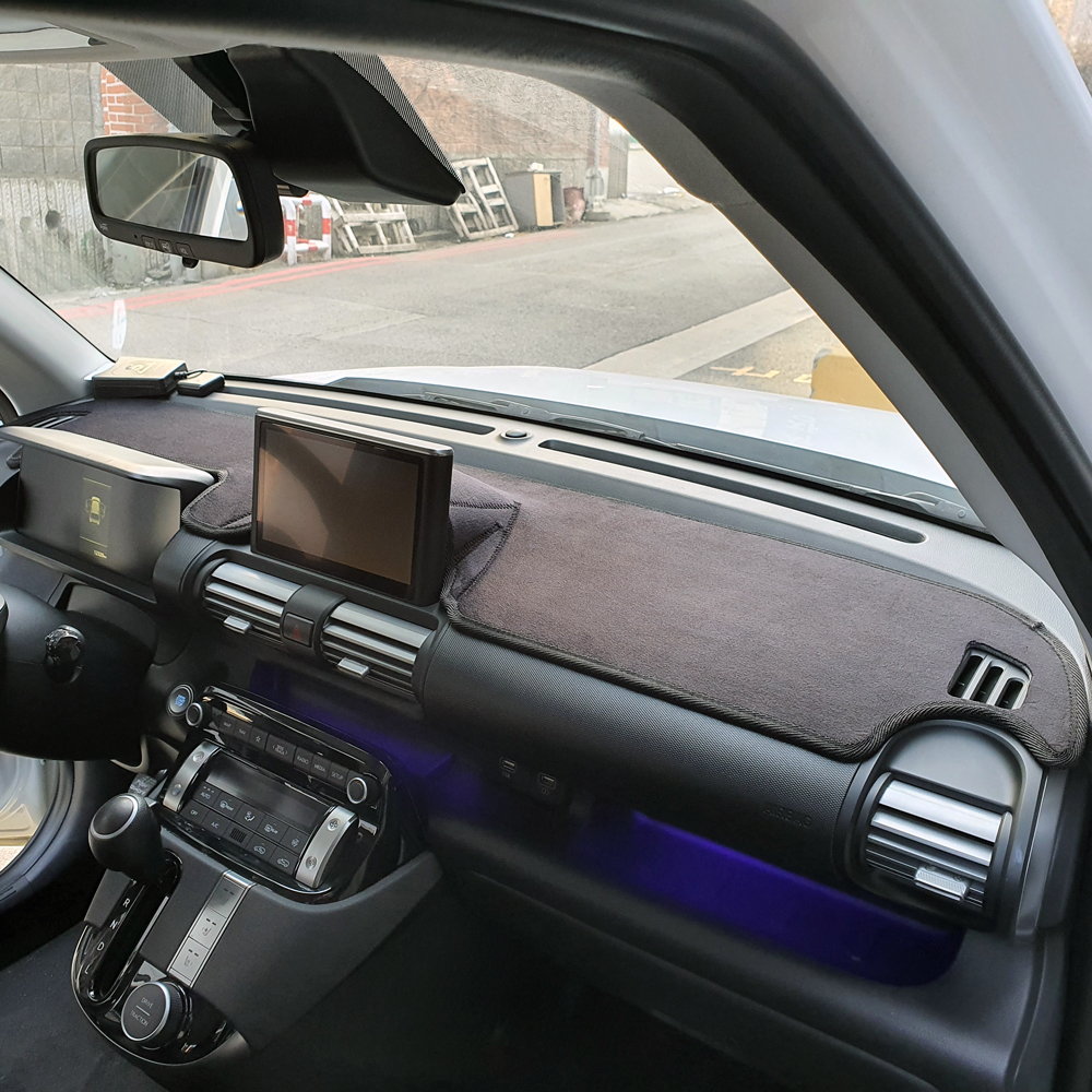 매드라인 벨루어 논슬립 대쉬보드 커버 41,900원