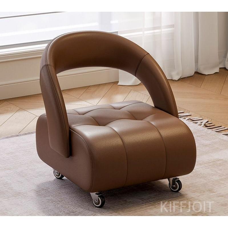 편안한 소프트 데이킨 쿠션 무빙 바퀴달린 등받이 작은 의자 앉은뱅이의자 스툴의자 에우셉 49,700원