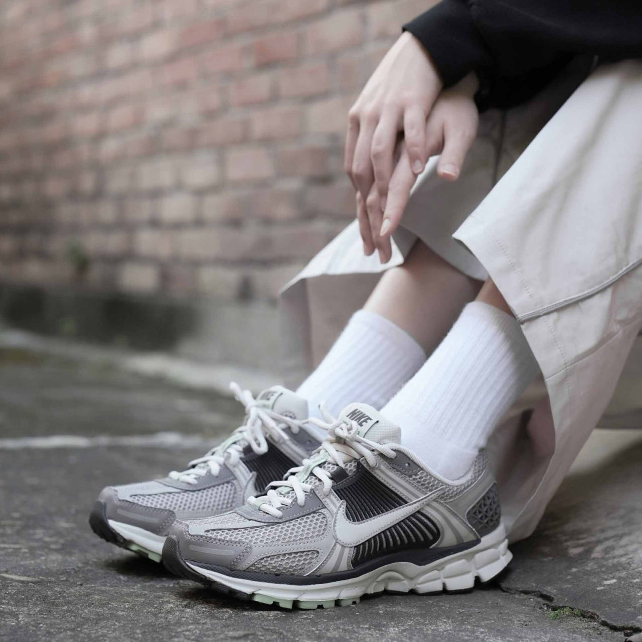 국내매장판 나이키 줌 보메로5 남녀공용 런닝화 134,500원