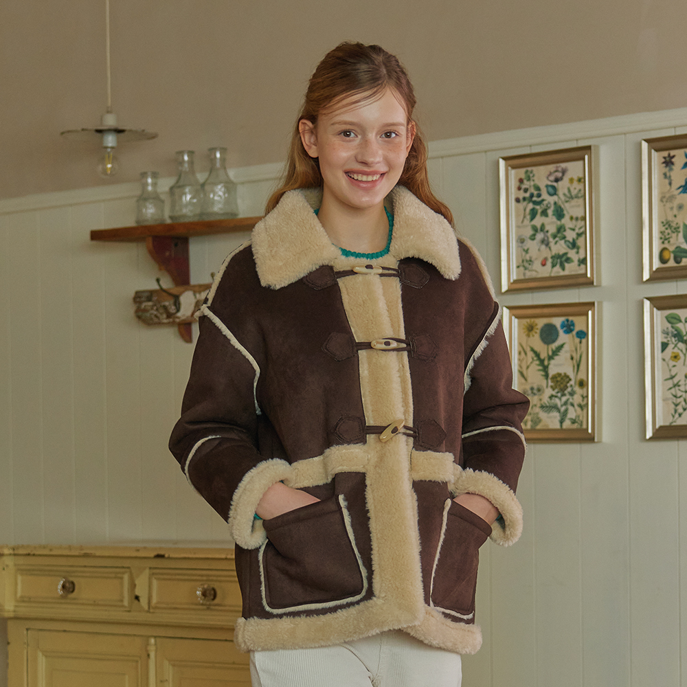 비키 여성용 토글 스웨이드 퍼 무스탕 TJJAZ2154 128,310원