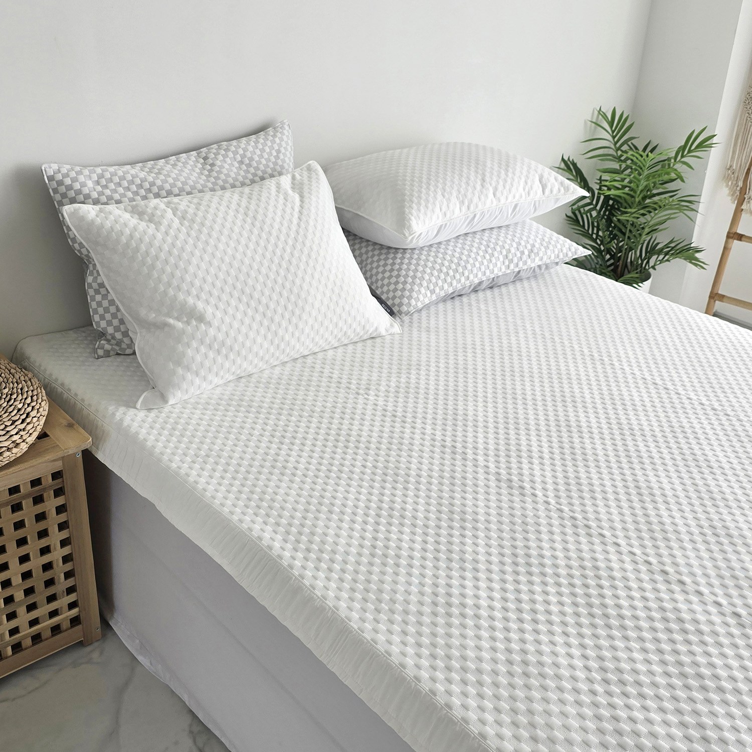 레오나 쿨매트 냉감 시원한 쿨 아이스 침대 패드 슈퍼싱글, 쿨그램 냉감_화이트 60,500원