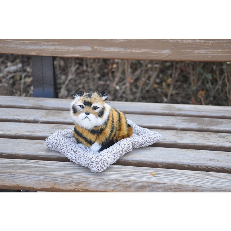 넘버링카 차량용 대시보드 호랑이 피규어 자동차 인테리어 장식 귀여운 인형, 1개, 앉은 호랑이(소) 22,900원