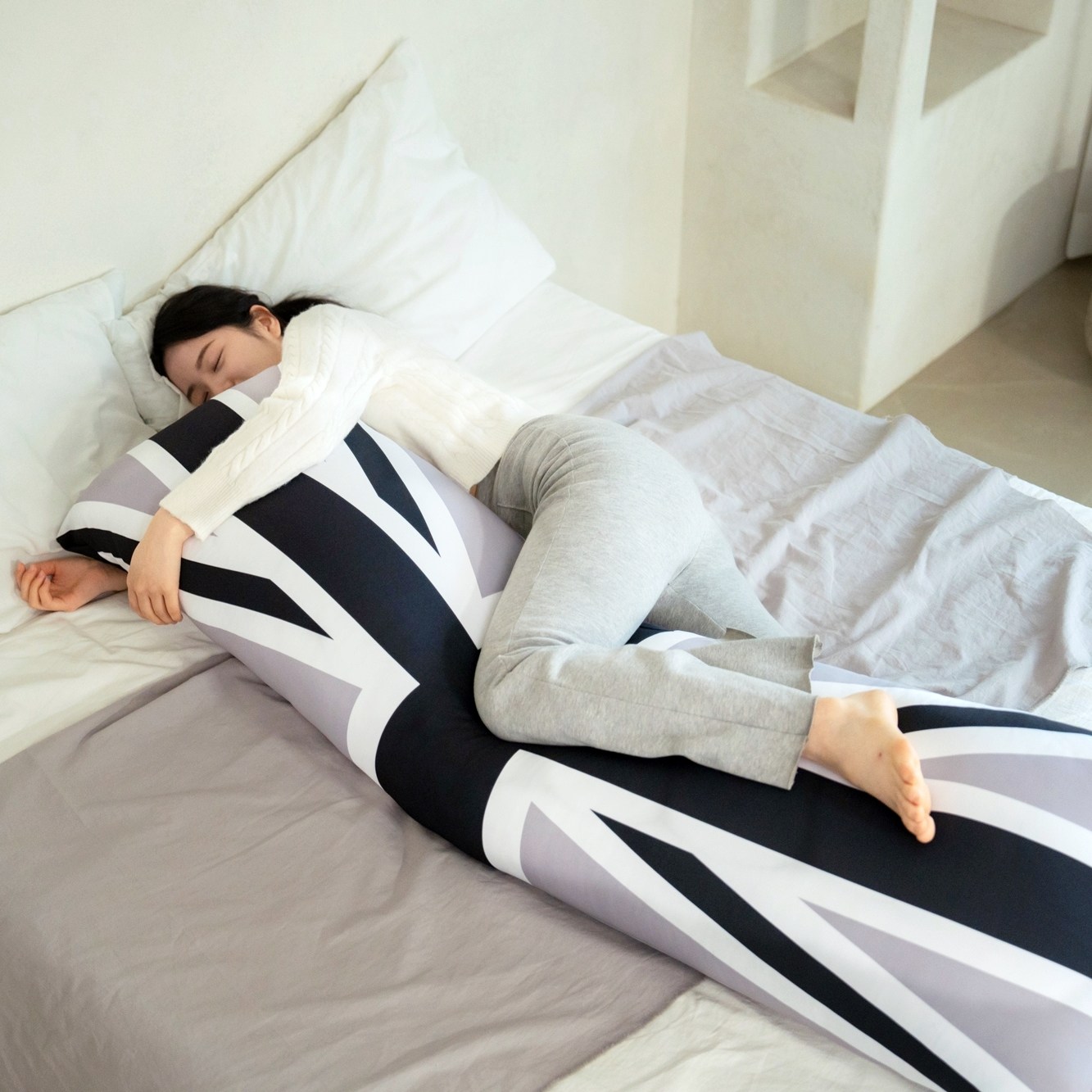 LINU 리누 유니언잭 바디필로우 i자 일자형 솜, 블랙그레이 59,900원