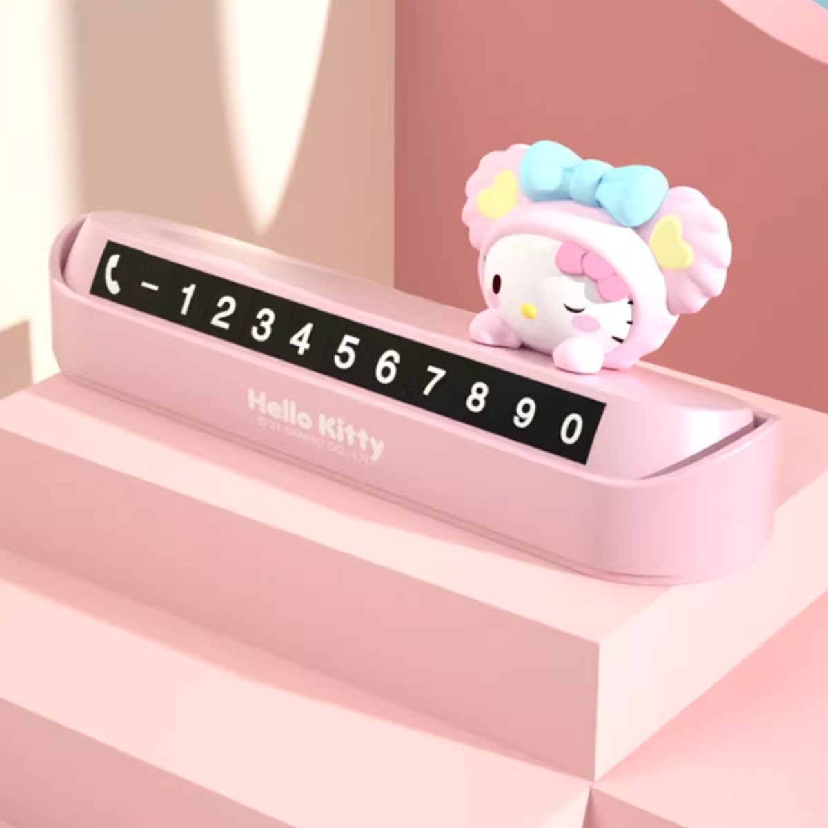 SA 산리오 캐릭터 주차번호판, 1개, 헬로키티 ( 욕실가운  ) 12,900원