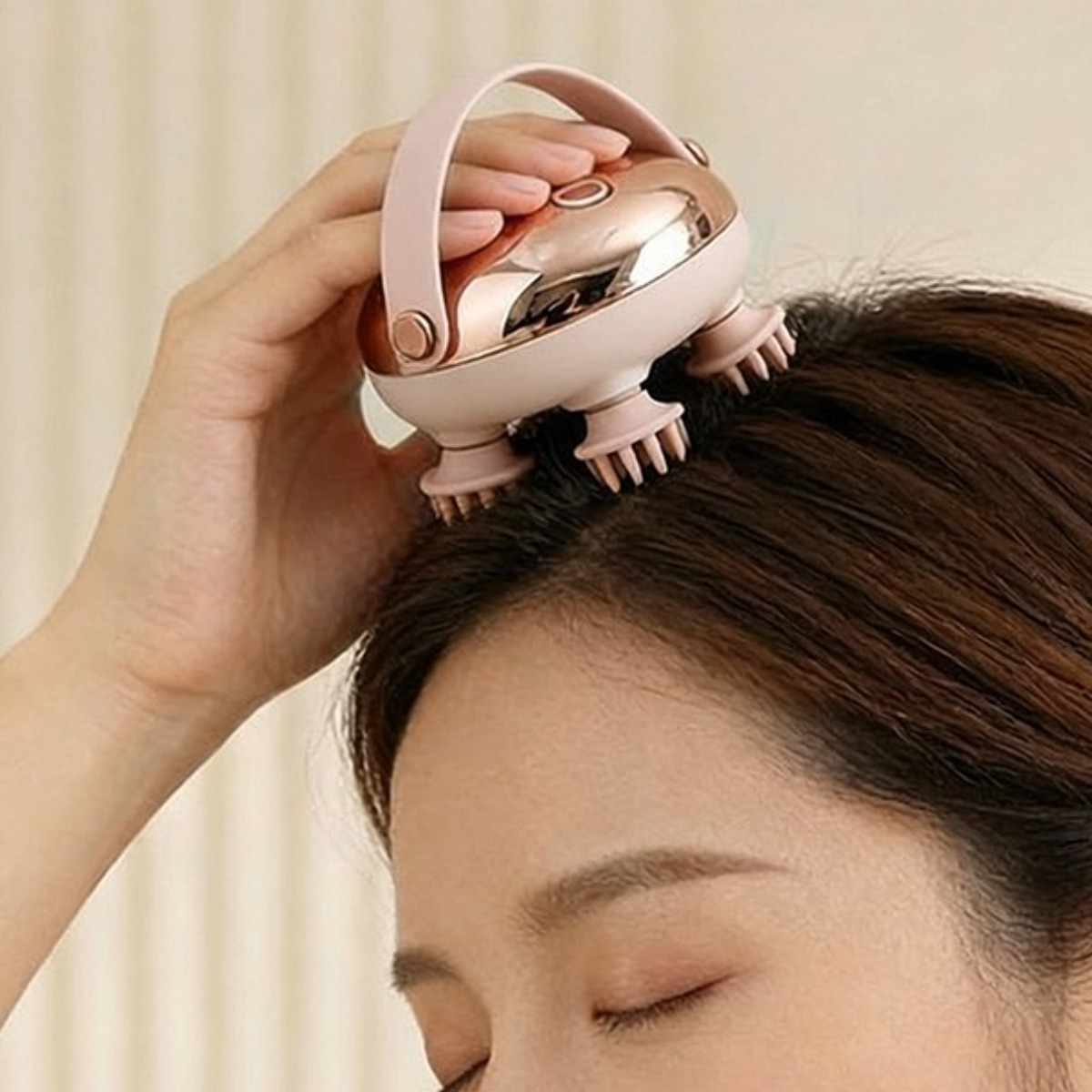 Jeernare 전동 방수 두피 마사지기 무선 휴대용 두피마사지 건습 양용 머리 마사지기, 골든, 610 38,800원