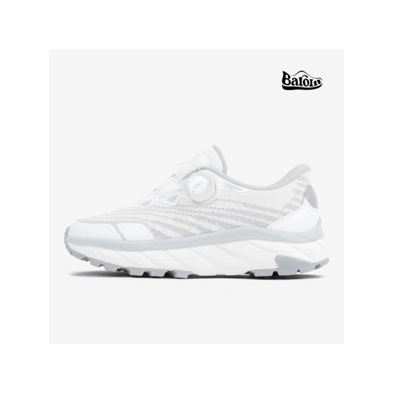 프로월드컵 P124A8031WT 바로인 범프 다이얼 트레킹화WT 126,000원