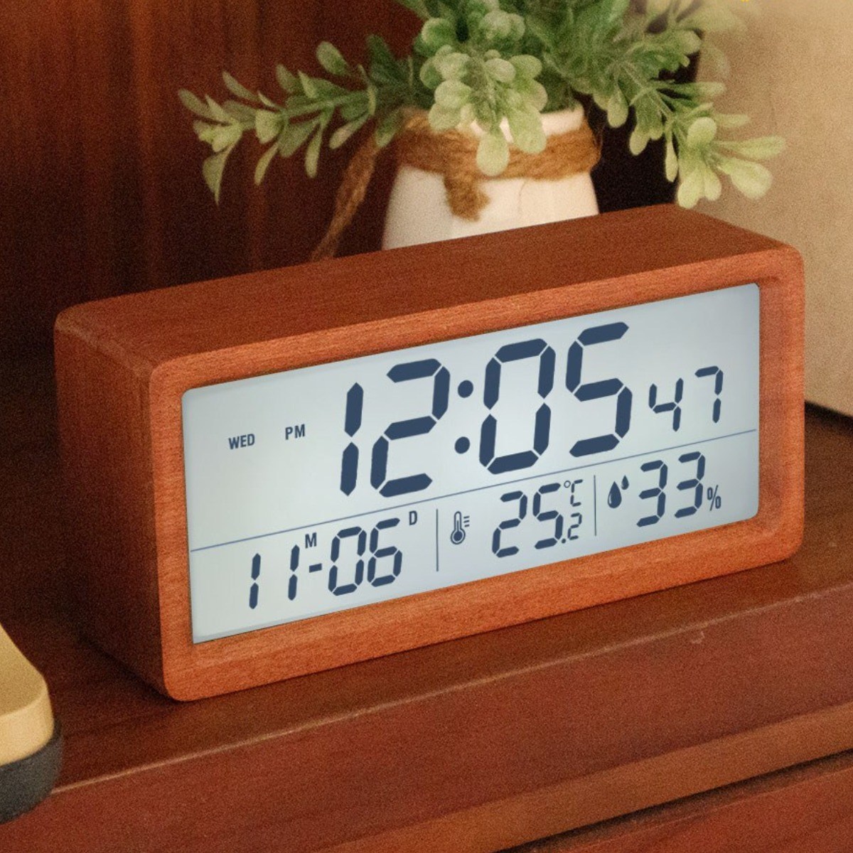 유즈비 리얼우드 LCD 온습도알람시계 인테리어소품 탁상시계, 오크 23,500원