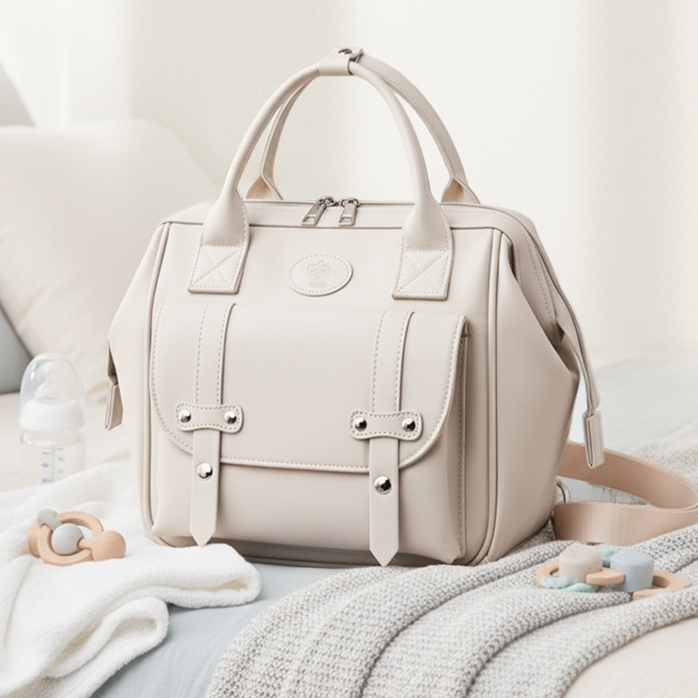 디프 다용도 대용량 초경량 방수 기저귀 가방 크로스 토트백 숄더백 국민 육아가방 아기 가방  유모차 가방 스트랩 포함 12,700원