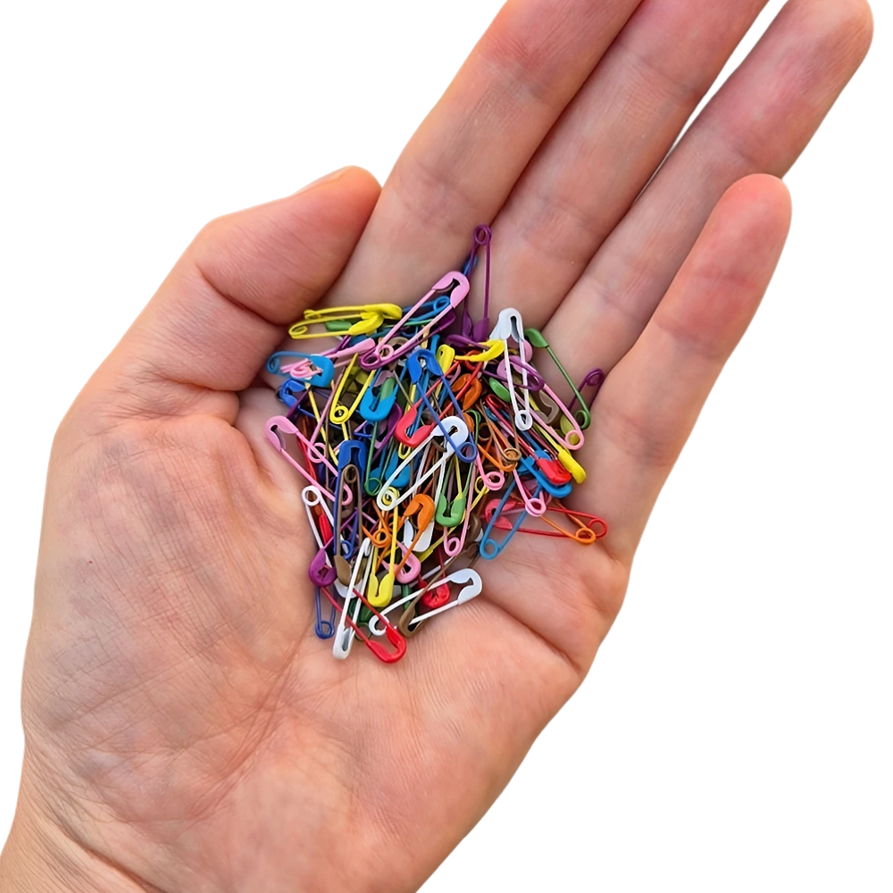 홈픽스 다용도 컬러 미니 옷핀 세트 케이스 포함 색상 랜덤 110P, 110개, 혼합컬러 7,900원