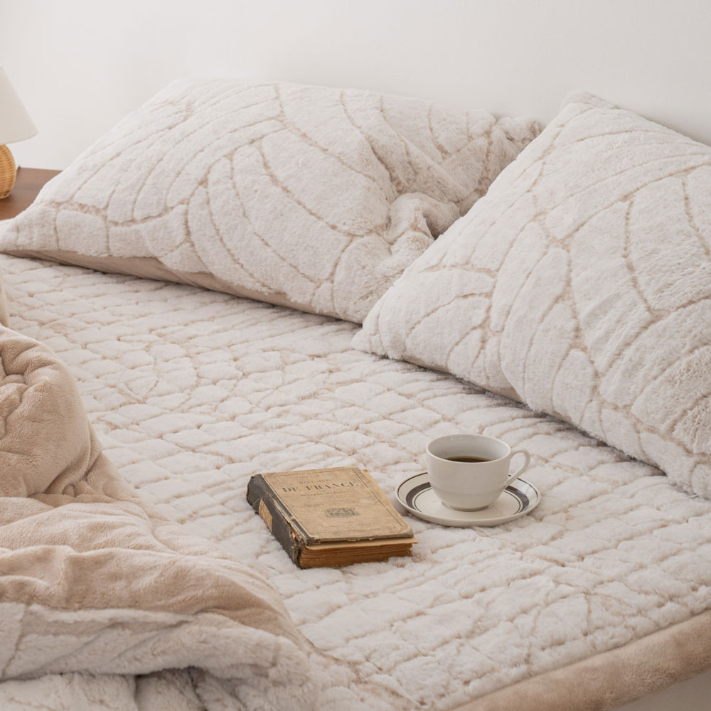 도르리 슈가 15mm 장모 극세사 겨울 차렵이불 침구세트 112,420원