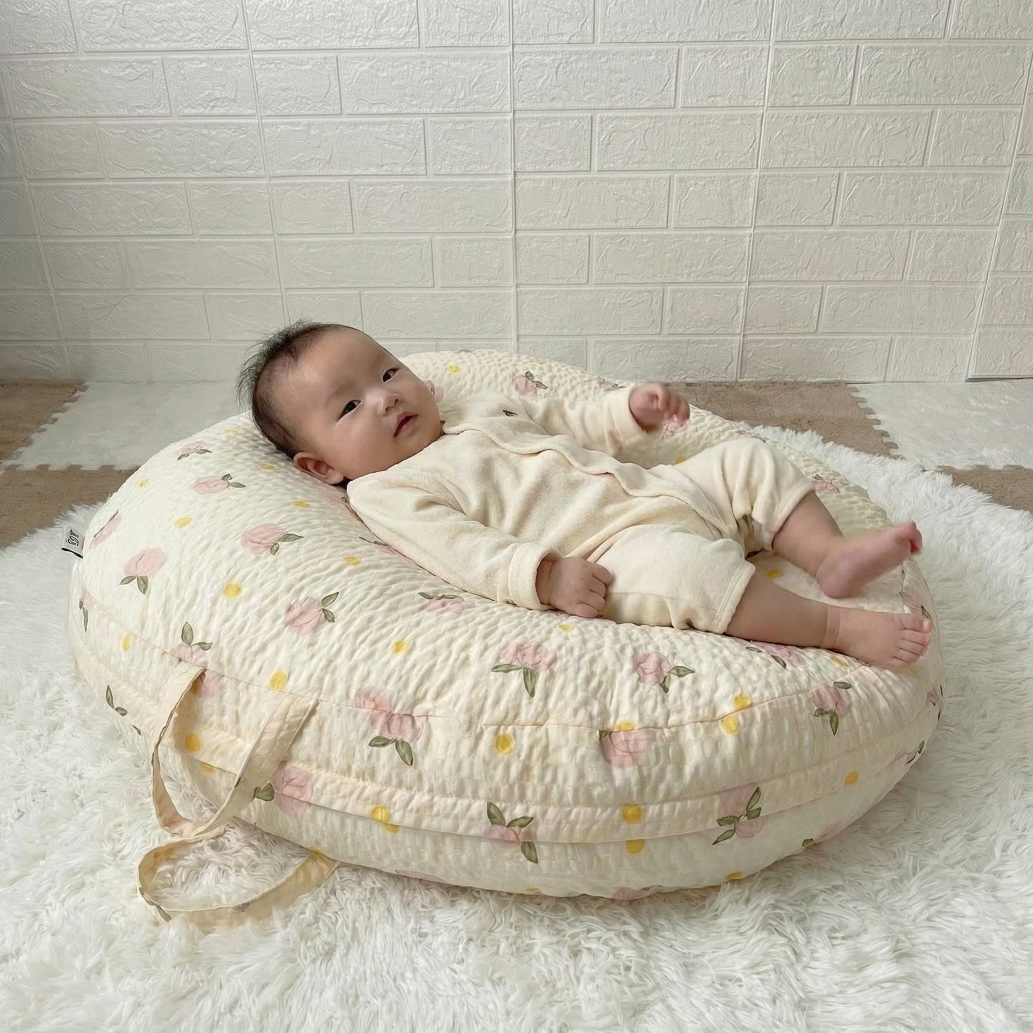 보보베베 역류방지쿠션 커버분리형 니플 입체형 피치 역방쿠 수유쿠션 69,000원