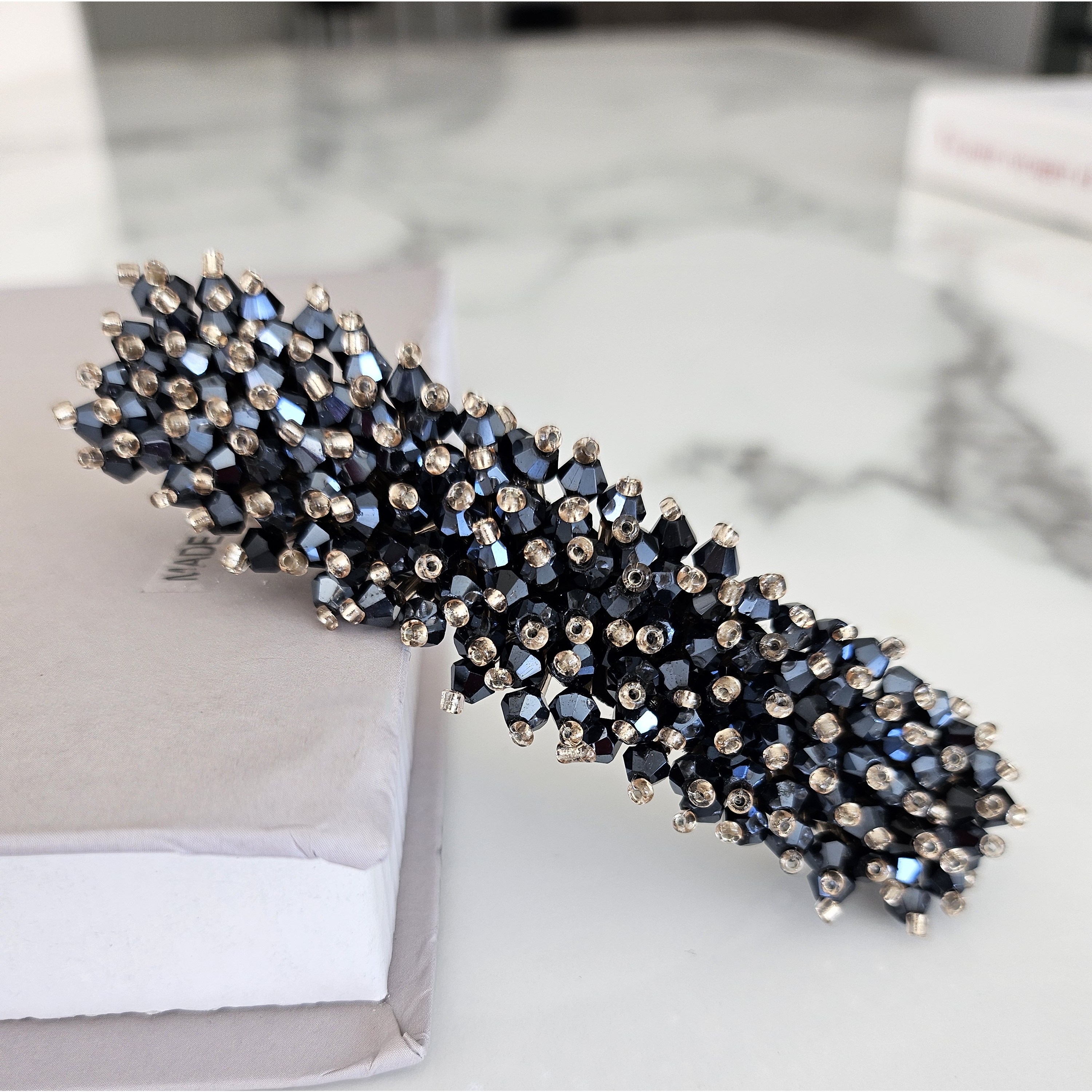 크리스탈 핸드메이드 비즈 헤어자동핀 11,290원