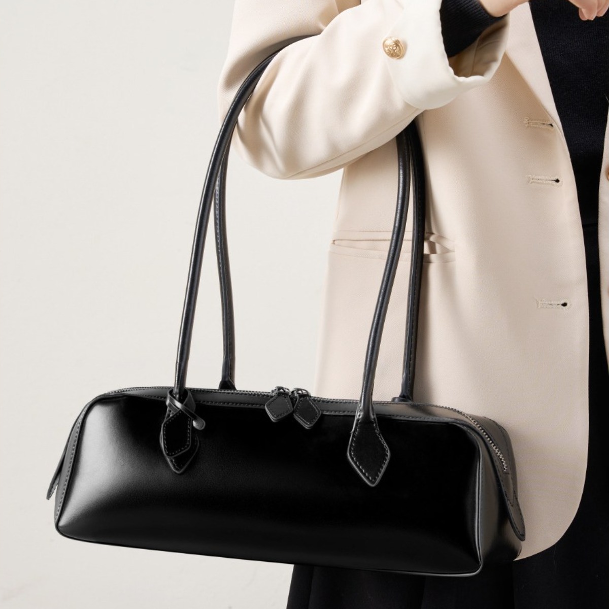 골든엣지 리얼 소가죽 디자이너 여성 바게트 가방 숄더백 토트백 101,000원