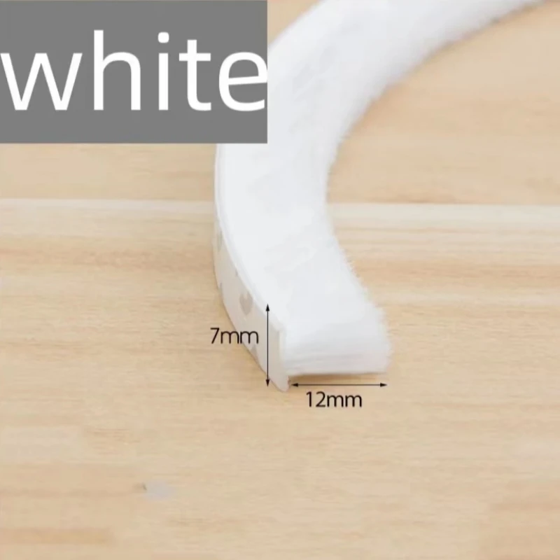 GEEKI 창문 문풍지 틈새막이 바람막이 문짝 바닥 씰링 스트립 방풍지 패킹 가스켓 5/10/20M 자체 접착 울 알루미늄 합금 도어 및 창 단열재 방음 충돌 방지 8,500원