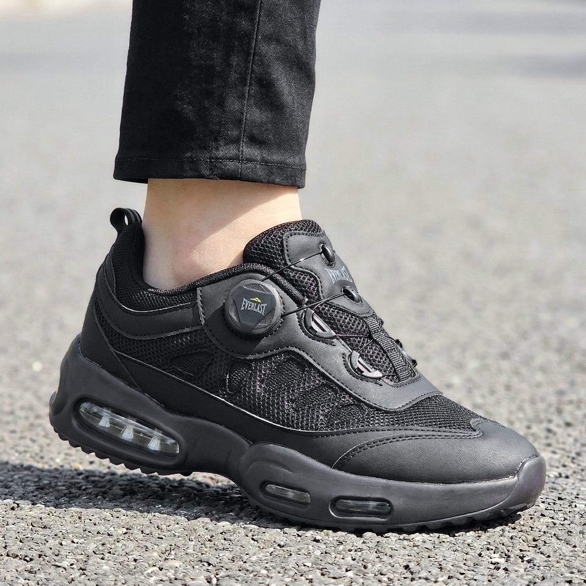 에버라스트 남자 다이얼 편한 에어 쿠션 운동화 경량 메쉬 워킹화 트레일 러닝화 끈없는 스포츠 트레킹화 발편한 신발 미끄럼방지 헬스 신발 59,500원