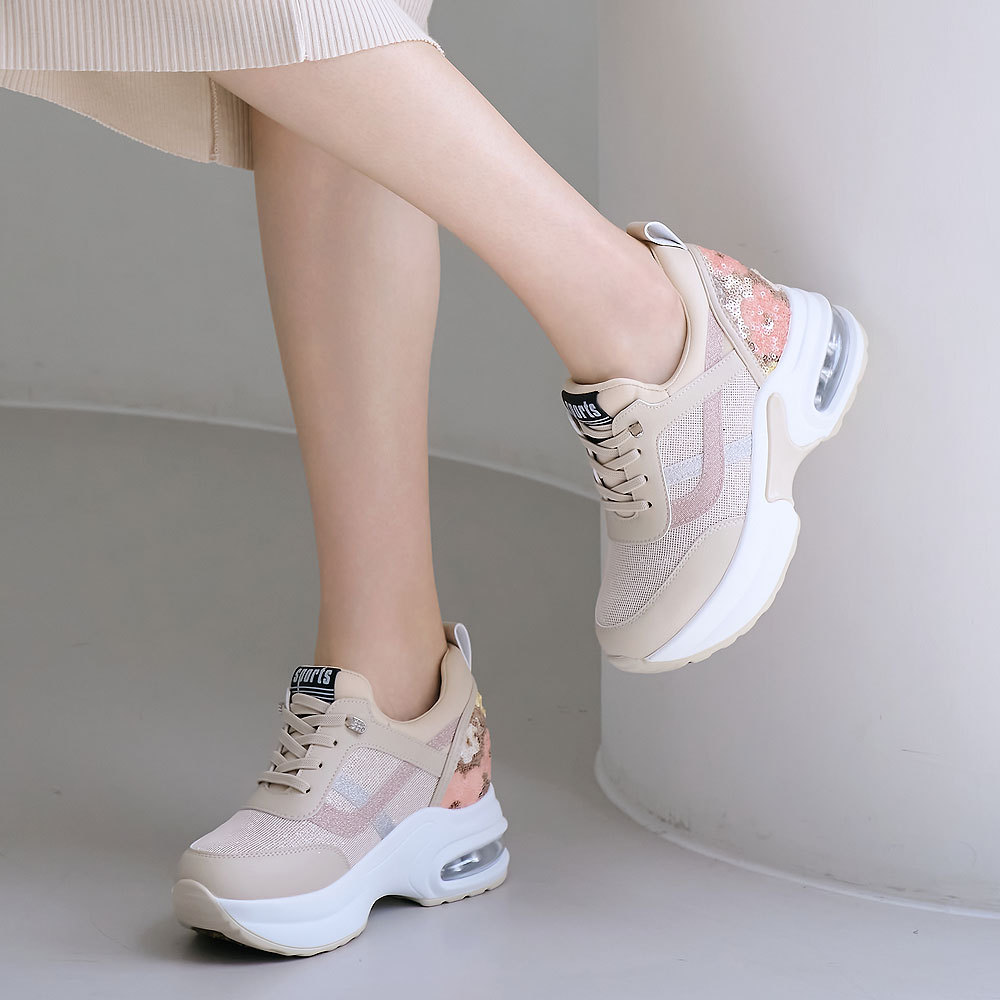 에스유니 9cm 에어쿠션 여성 키높이 통굽 스탠딩화 운동화 치어리더 신발 48,900원