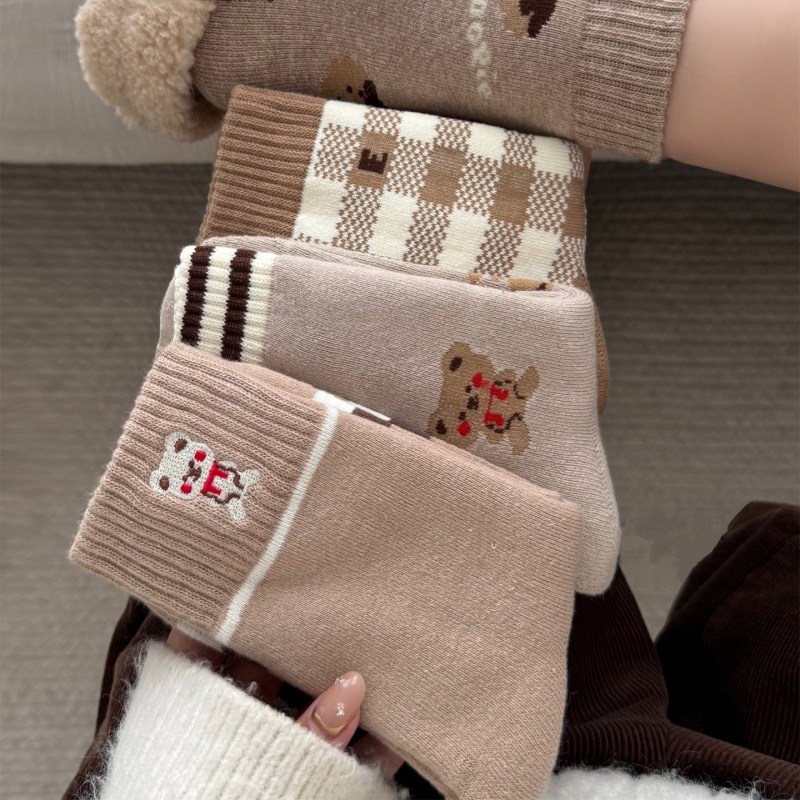 Banjiwu 여성 양말 귀여운 겨울 양말 도톰한 보온 수면 양말 중목 양말 장목 양말 중목 양말 수면 무압박 5족 세트 24,990원