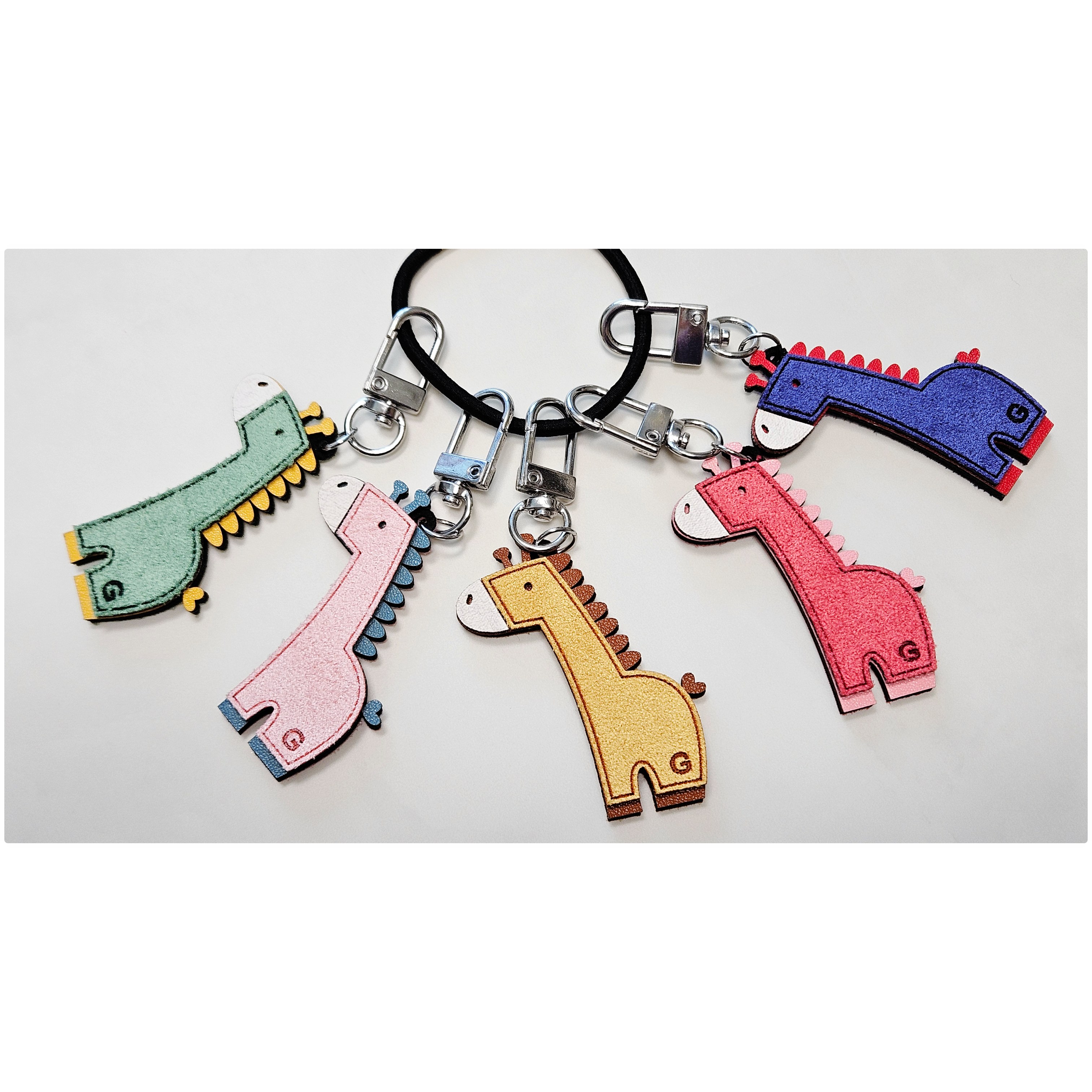 슈가래빗 기린 동물 열쇠고리 키링 백참 가방홀더 가방참 3,000원