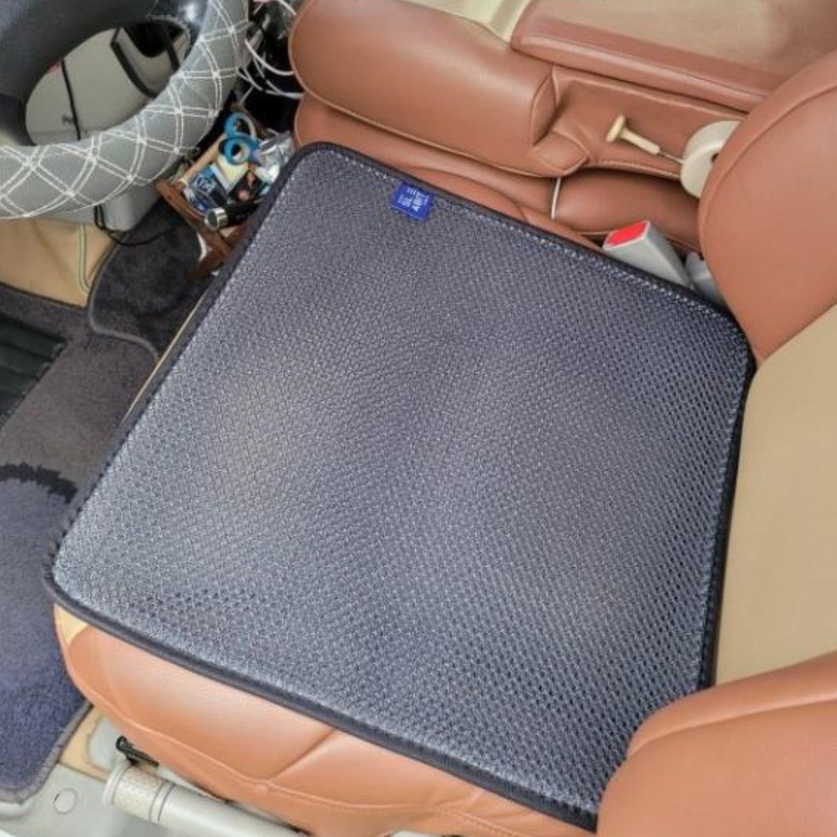 [슬래빗] 의자 사무실 차량 자동차 통풍 여름 쿨 쿨링 매쉬 방석 실리콘 벌집 방석 18,300원