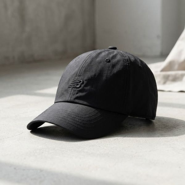 뉴발란스 NBGDGS1202 플라잉 로고 나일론 볼캡 SIZE BLACK 19 58,100원