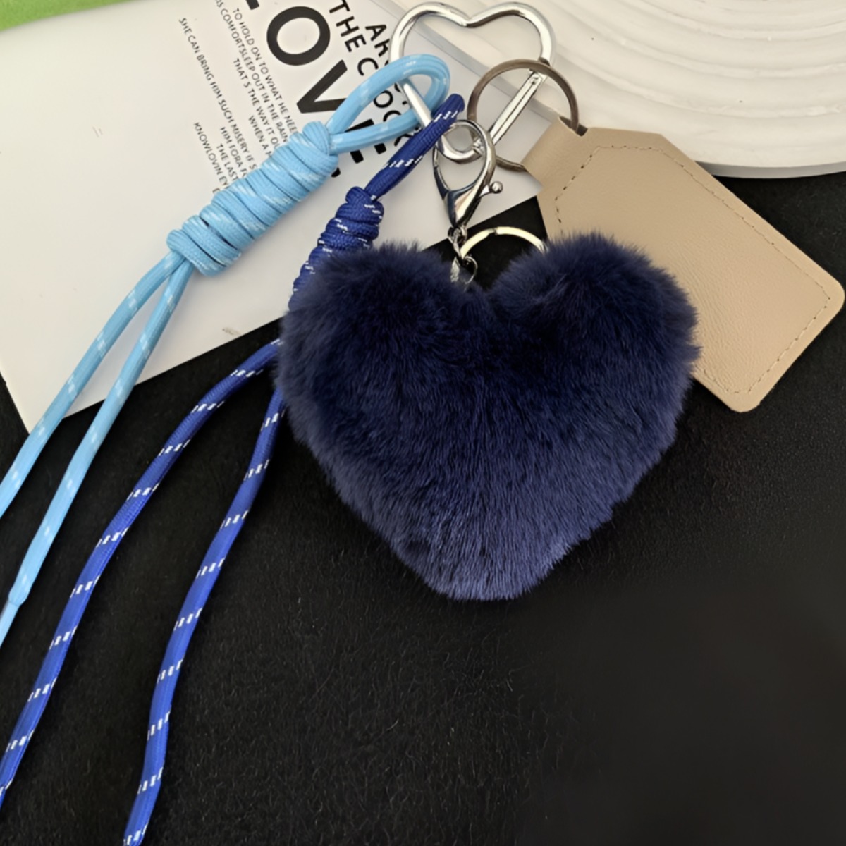 김엔강 보들하트 가방장식 키링 백꾸 열쇠고리 12,900원