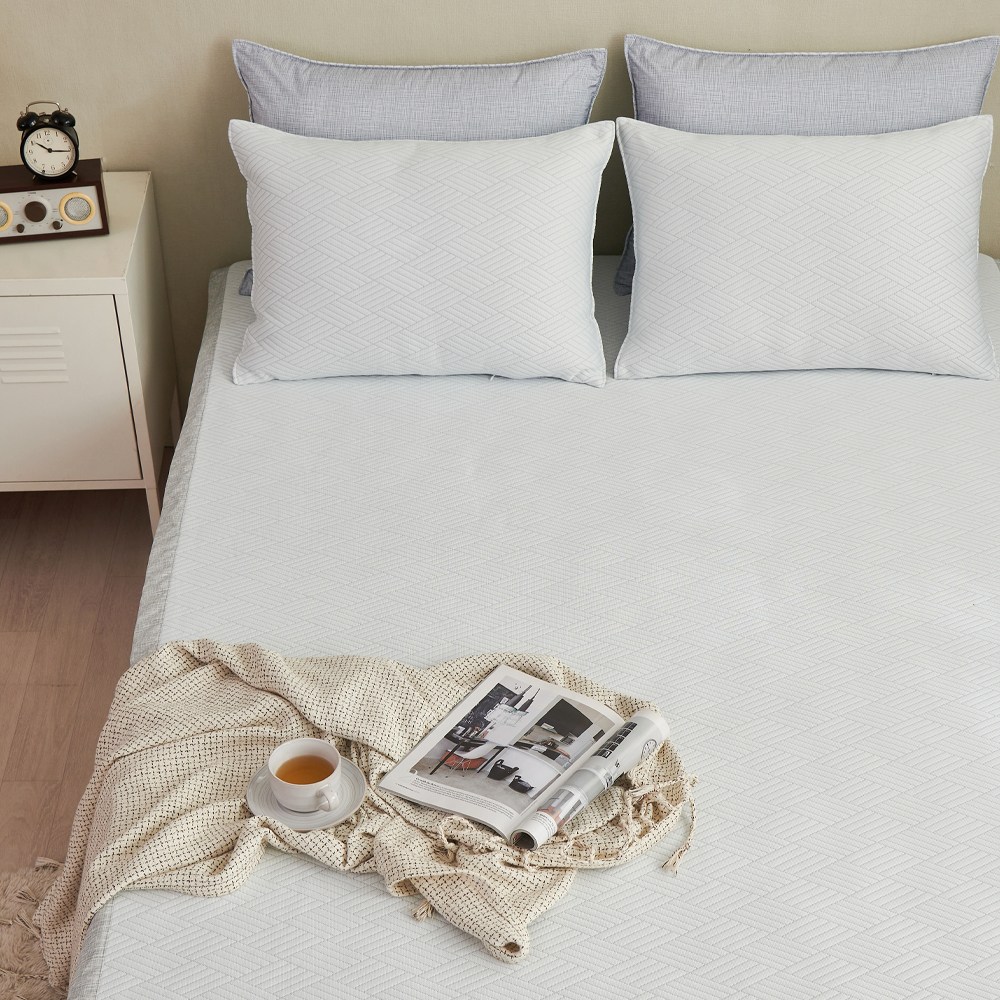 모두의러그 히트온 알러지케어 항균 온감침대패드 고정밴드 55,800원