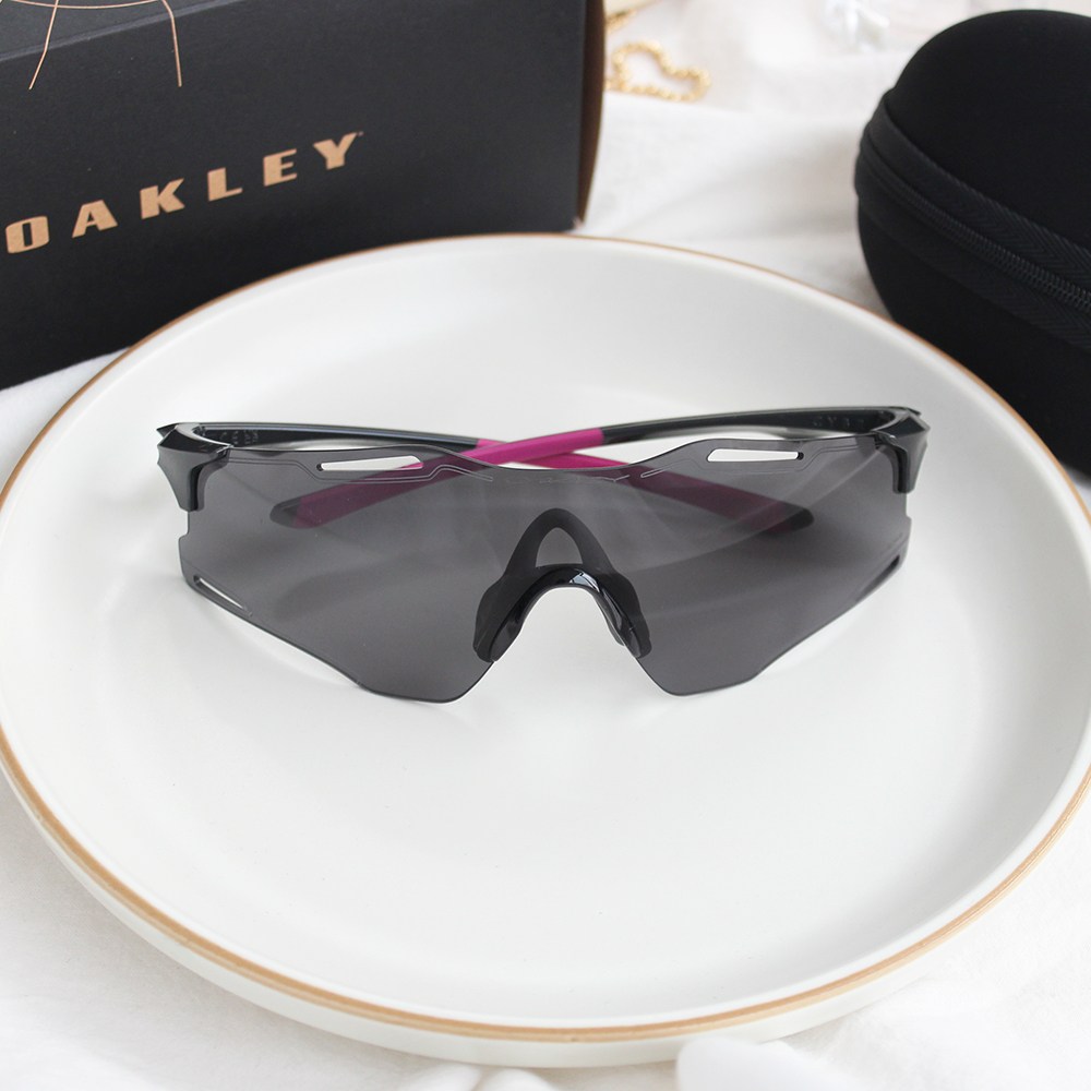 오클리 고글 9512 사이버제로 스포츠 러닝 라이딩 골프 선글라스 (룩소티카 정식수입) 272,650원