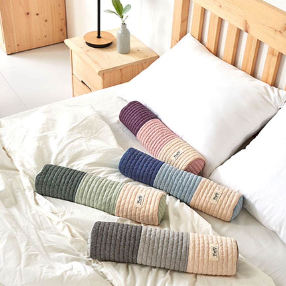 편백향 마카롱 원형 10cm 편백베개 국내산 편백큐브칩 꿀잠 경추베게, 편백향 마카롱 원형 10cm 베개 - 퍼플, 1개 34,650원