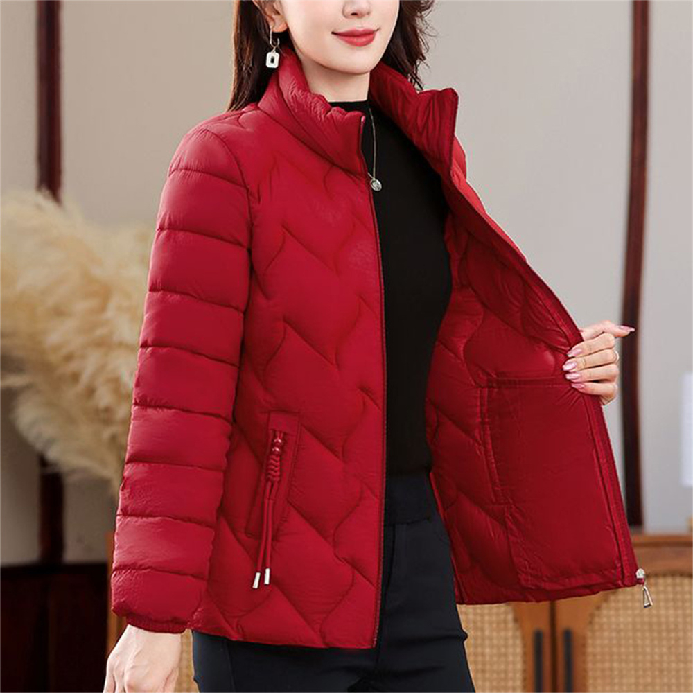 besteffie 여성 겨울 따뜻한 경량 패딩 자켓 실용적인 포켓 심플 엄마 패션 집업 스탠드넥 28,830원