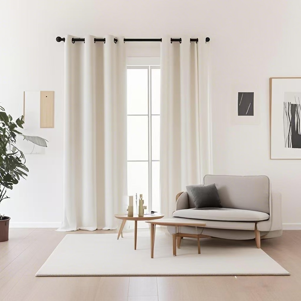 코멧 홈 프리미엄 단열 아일렛 암막 커튼 2개입 14,990원