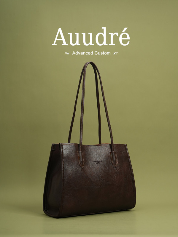 Audre 고급 감성 복고풍 대용량 가방 여성 2026 신상 가을 겨울 출근용 숄더백 토트백 88,400원