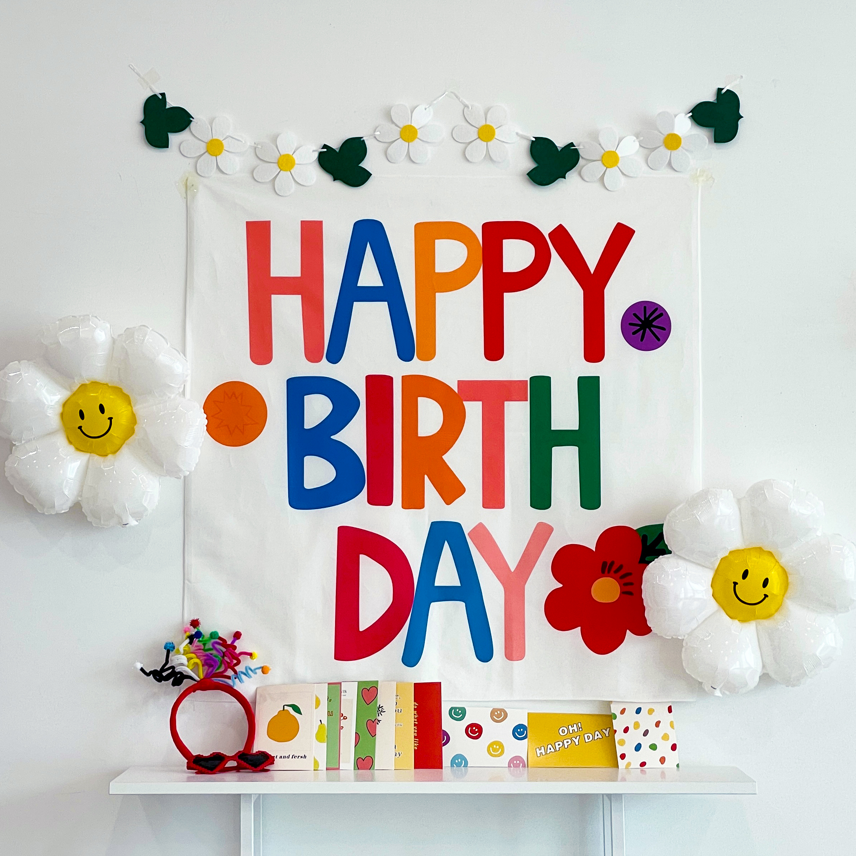 미미파티 생일 파티 현수막 데이지 풍선 가랜드 하트 안경 폭죽 머리띠 종합 세트 16,720원