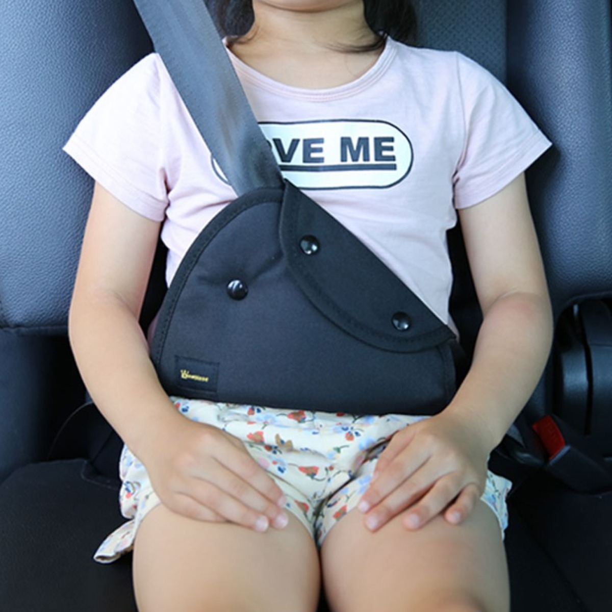 맘네스트 유아 어린이 안전벨트 가드 위치 조절 커버 등하원 버스 11,800원