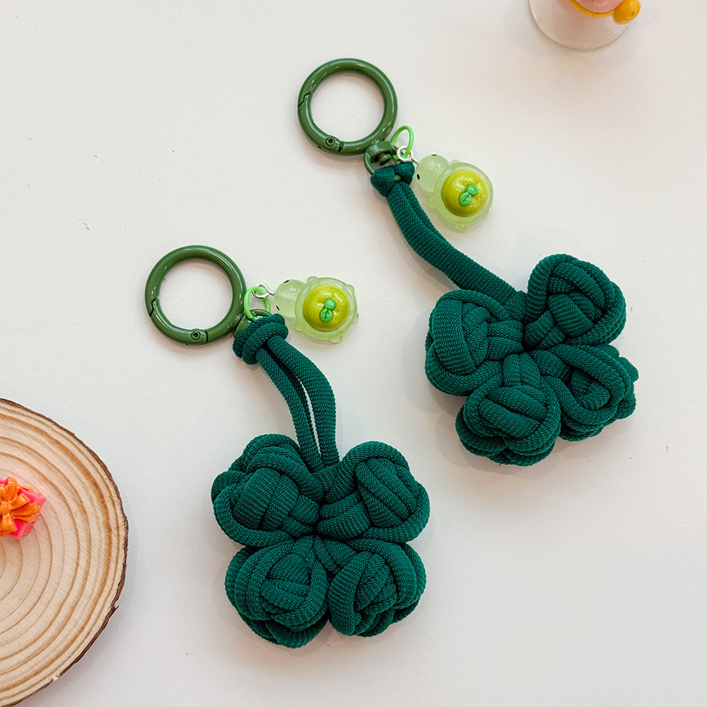 달이루마켓 네잎클로버 거북이 키링 양말목 완제품 행운 선물 퇴사 답례품 귀여운 우정템 2개세트 9,900원