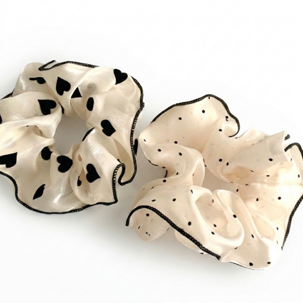 하트 도트 스크런치 곱창밴드 대형 헤어슈슈 똥머리 올림머리 머리끈 5,900원