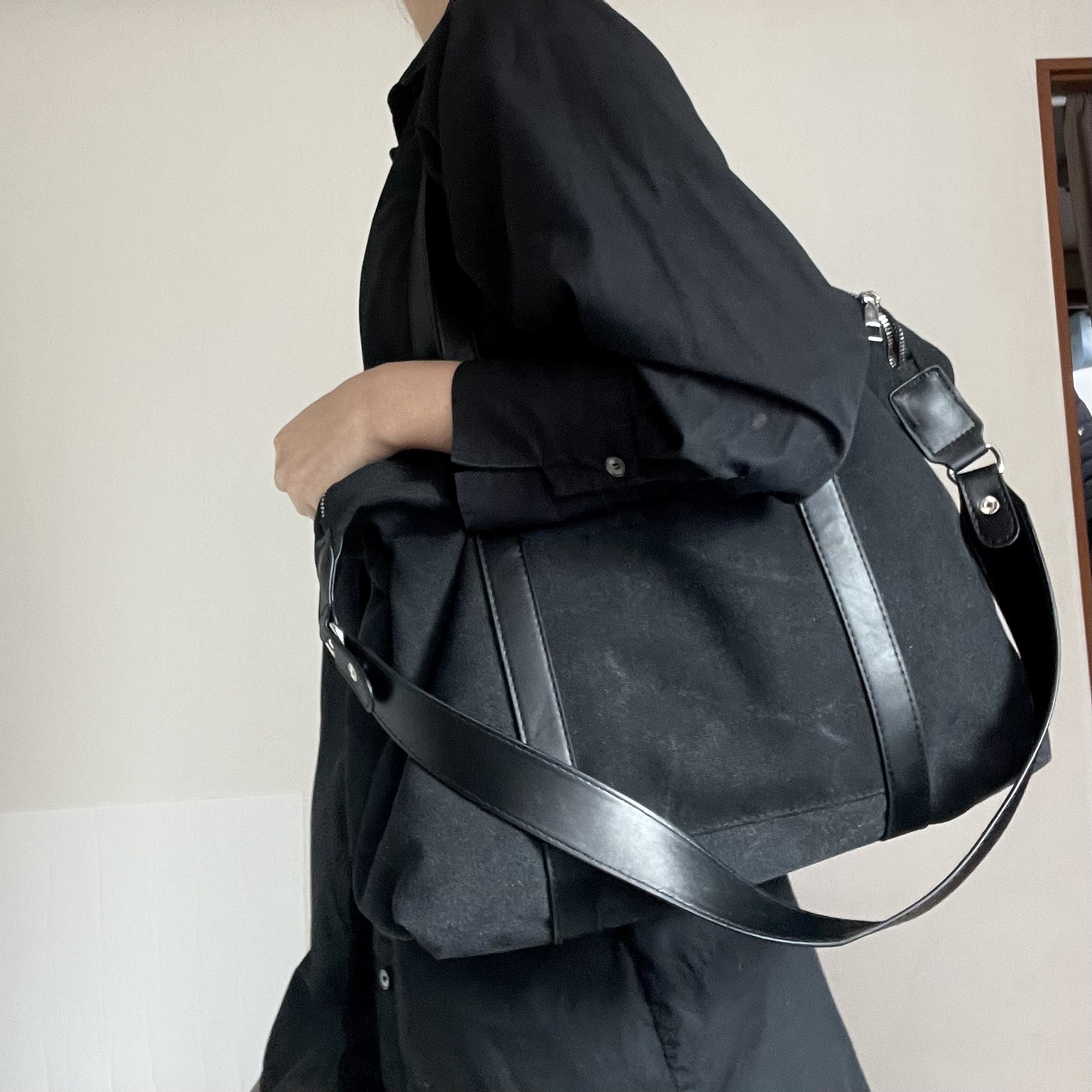 포이아 남녀공용 빈티지 보부상 노트북가방 크로스백 29,900원