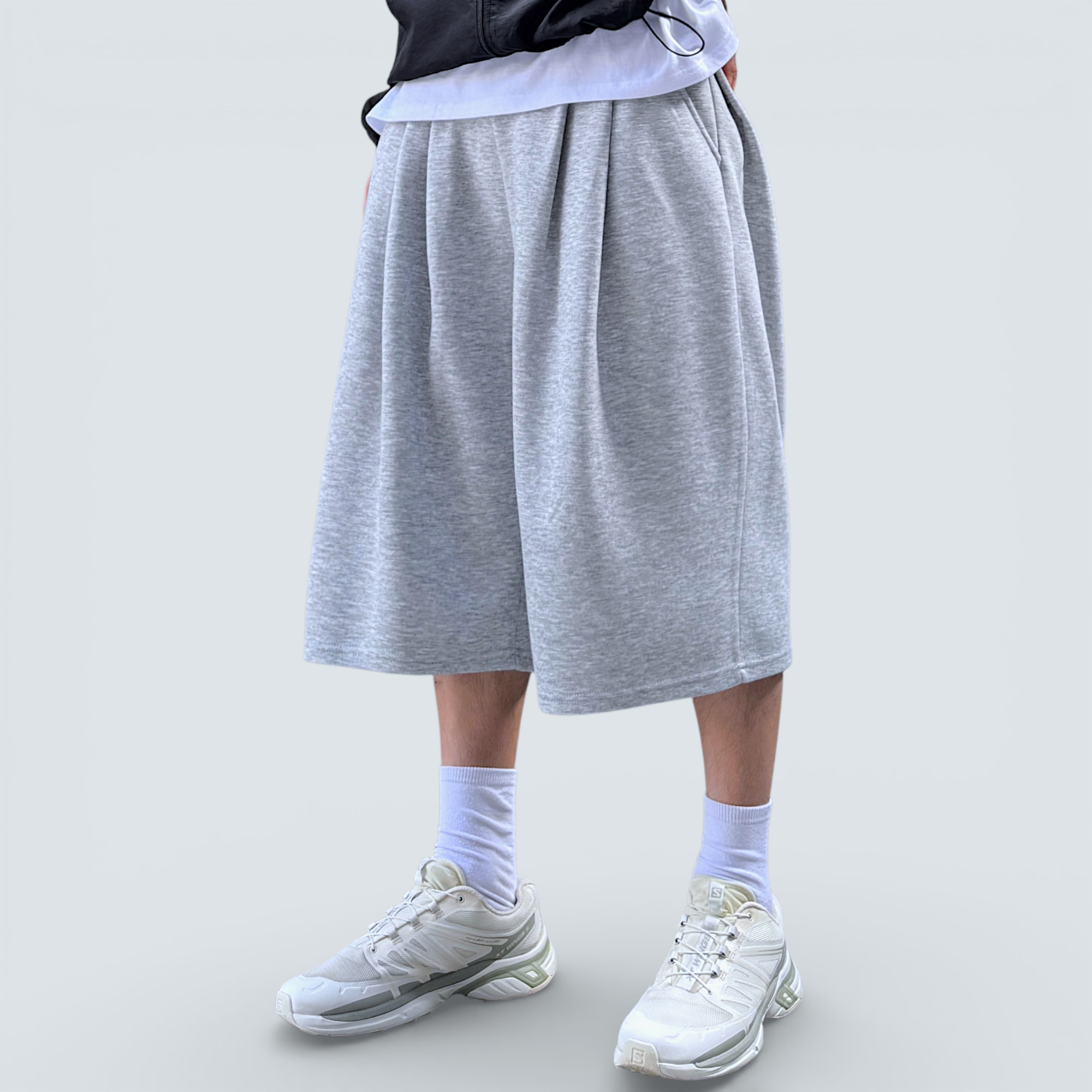 시온 고중량 핀턱 와이드 버뮤다팬츠 19,700원