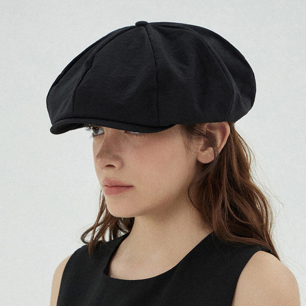 바잘 VA 커브드 로고 이지 핏 뉴스보이 캡 42,750원