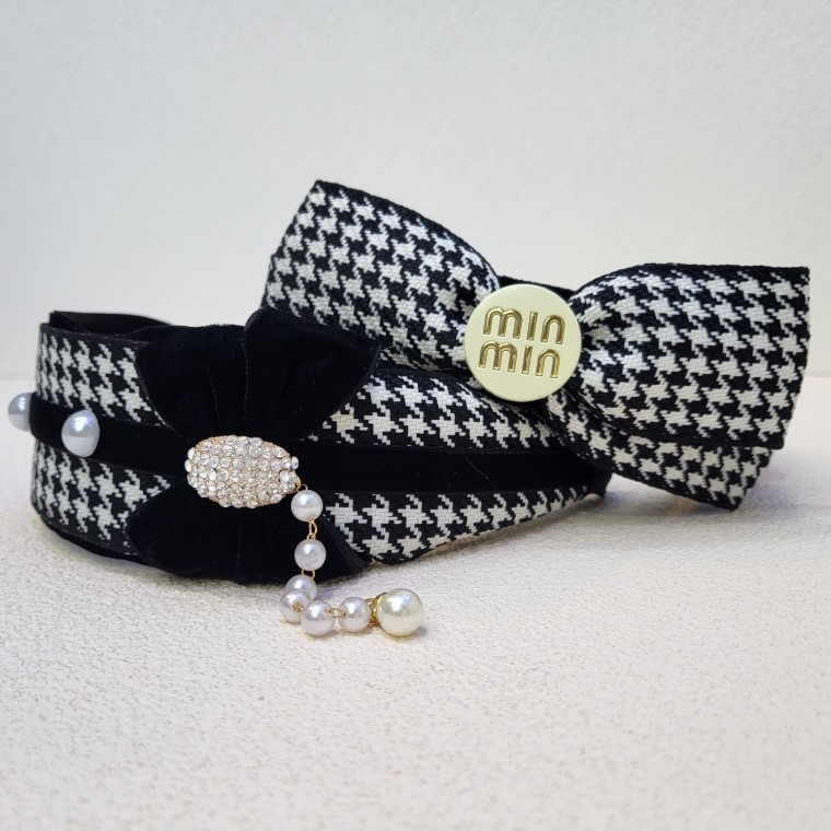 벨벳 진주 큐빅 헤링본 헤어밴드 엔틱 체크 머리띠 17,080원