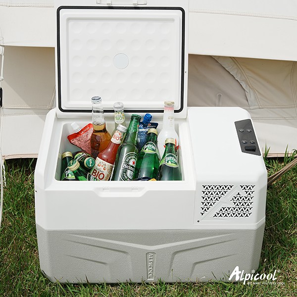 코오롱 공식판매 <한정초특가> 알피쿨 정품 캠핑냉장고 코오롱 차량용 냉동고 휴대 이동식 낚시 차박 30L 40L 50L, S30, 화이트 221,900원