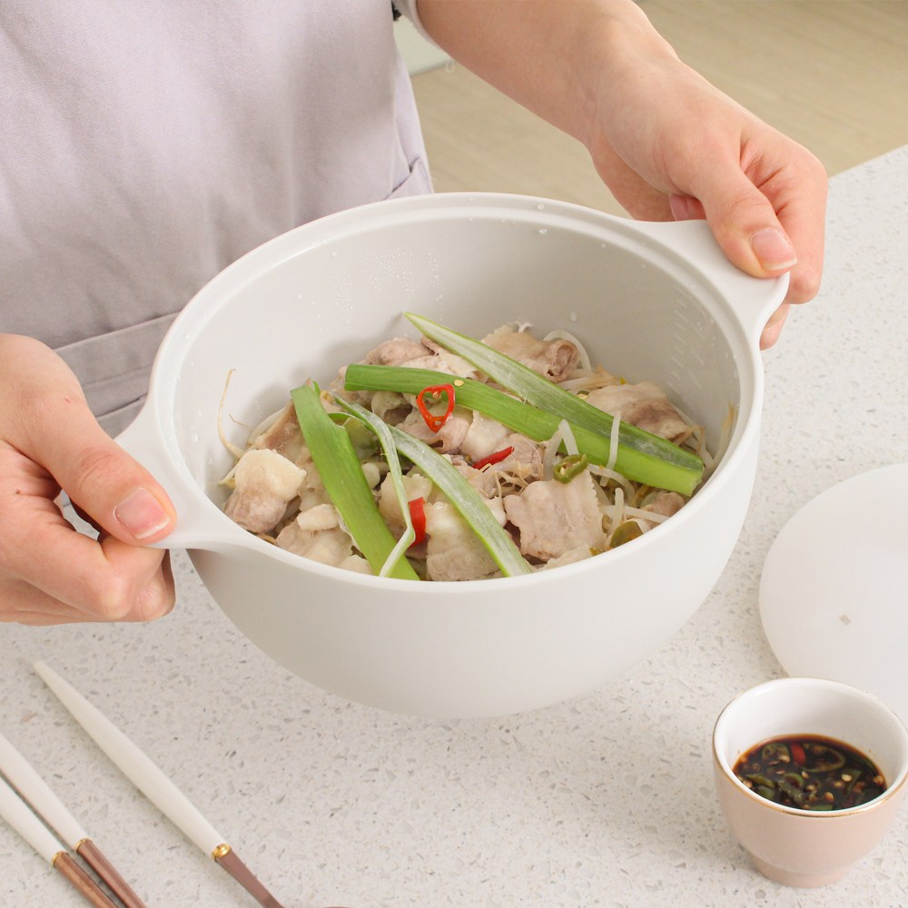 실리샵 국산 플래티넘 실리콘 찜용기 1300ml 계란찜기 이유식찜기 라면용기 26,900원