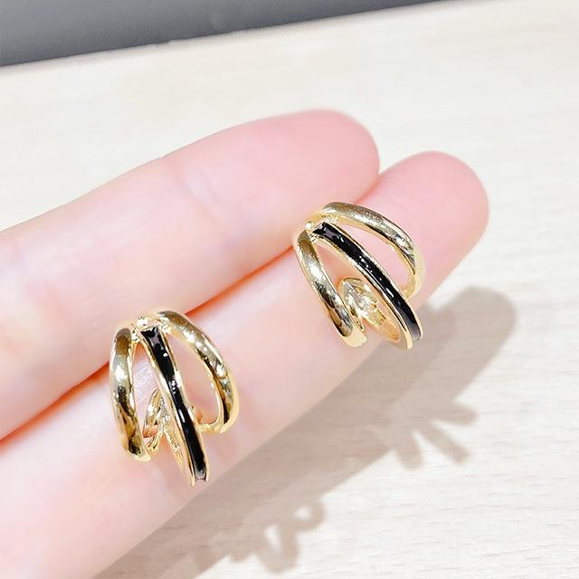 NXNA 삼중도금 14K 반원 이어링 펀칭 번디 귀걸이 XYL-ED007 발암물질 무첨가 42,000원