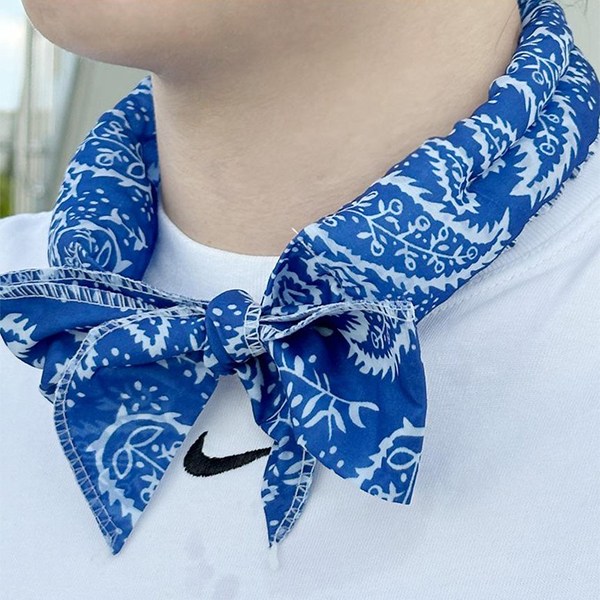 아이템하우스 1+1 아이스 쿨링 골프 등산 냉동 쿨 스카프, 블루무늬 12,900원