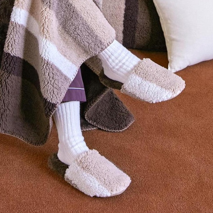 오리고 플리스 와이드 실내화, 브라운 세피아레거시, 1개 22,300원