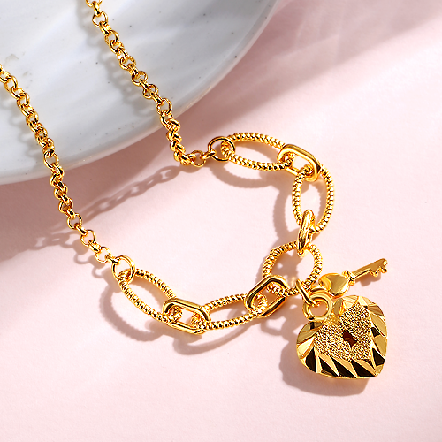 골드앤 순금 24K 하트클루 목걸이 여성 데일리 정품 골드 고급 선물추천 통통 볼륨 열쇠 팬던트 3,490,300원