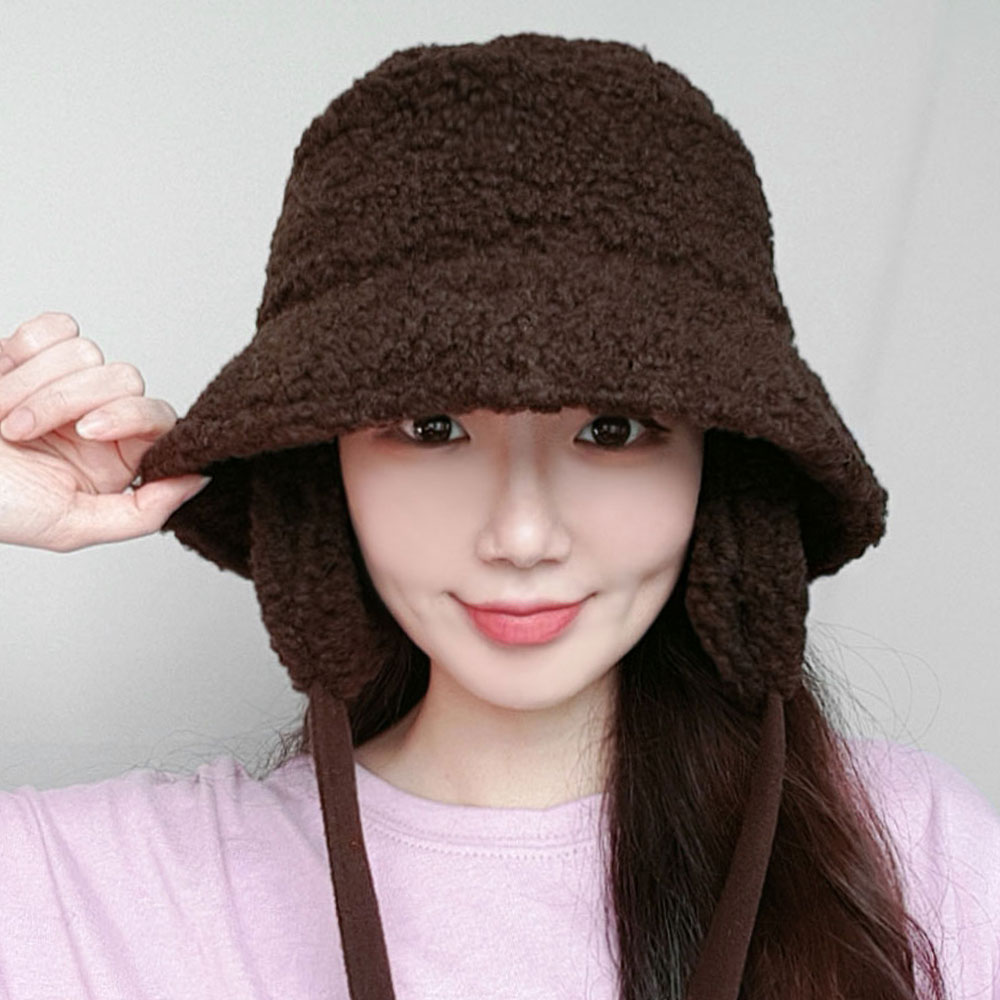 이코마켓 국산 포근한 귀도리 벙거지모자 뽀글이모자 양털 겨울 여성모자 귀도리 모자 귀마개 군밤모자 방한모자 턱끈모자 21,900원