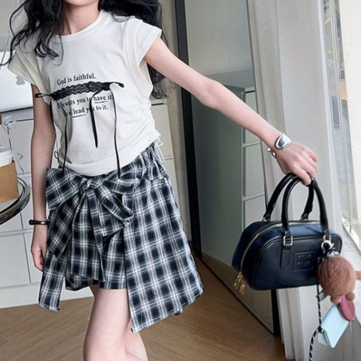 해피유통어린이 여아 패션 프린트 티셔츠와 체크 스커트 귀여운 캐주얼 스타일14세 이상 XG03 40,230원