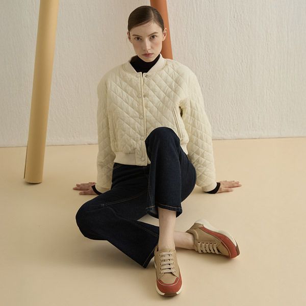 에스콰이아 에스콰이어 여성 아이코닉 스니커즈 EXEFHZ504OR 89,400원