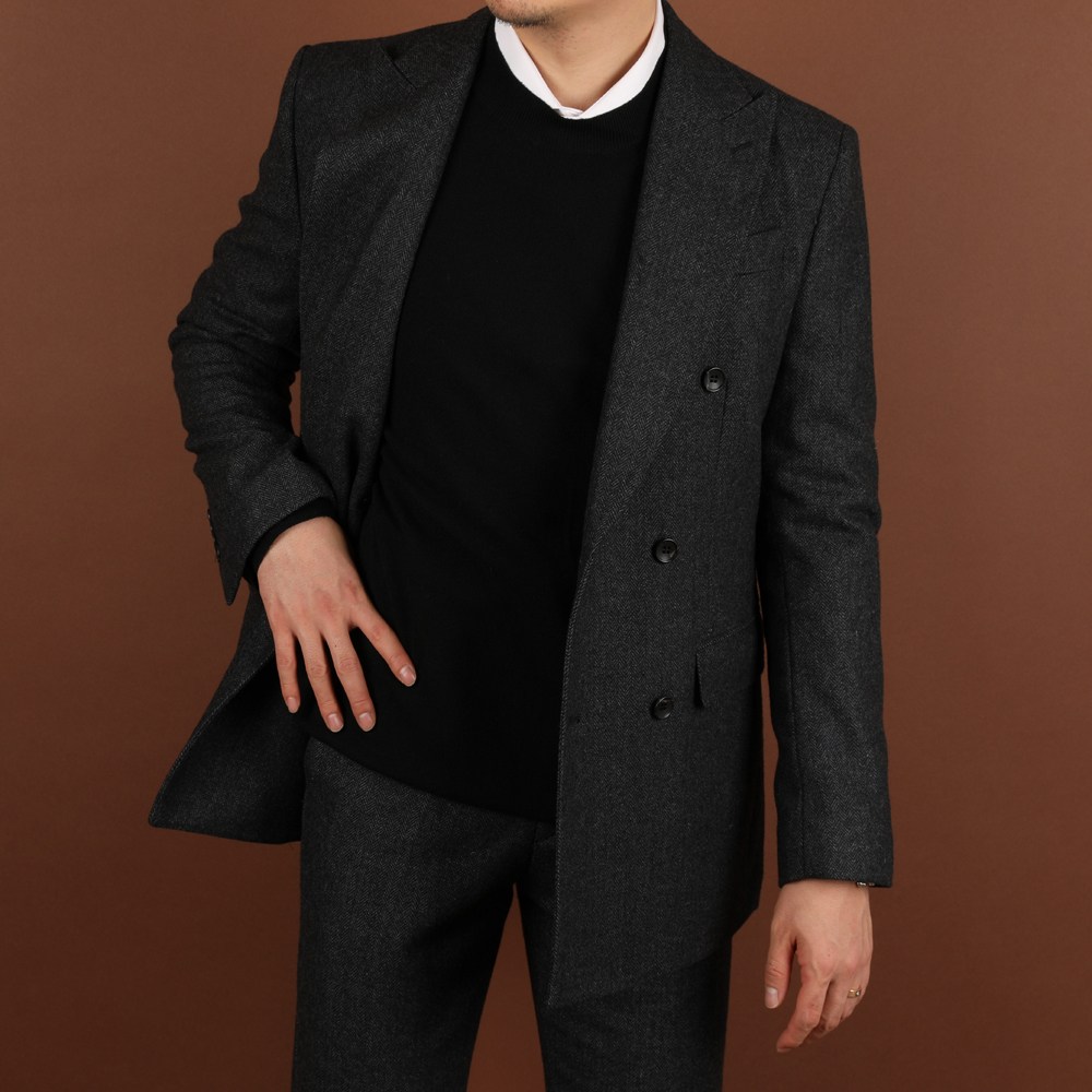 로얄수트 헤링본 더블정장 가을 겨울 모직 울 차콜 먹색 더블 수트셋업 203,000원